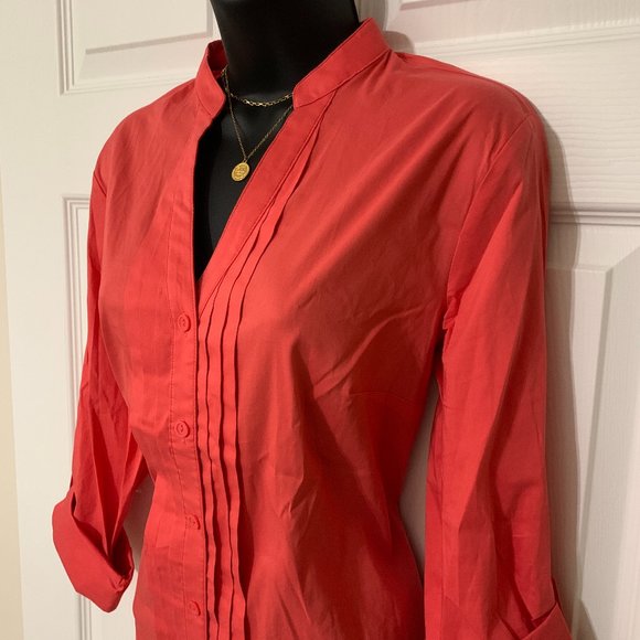 East 5th Women´s Coral Button Up Top, Size M - Picture 2 of 16